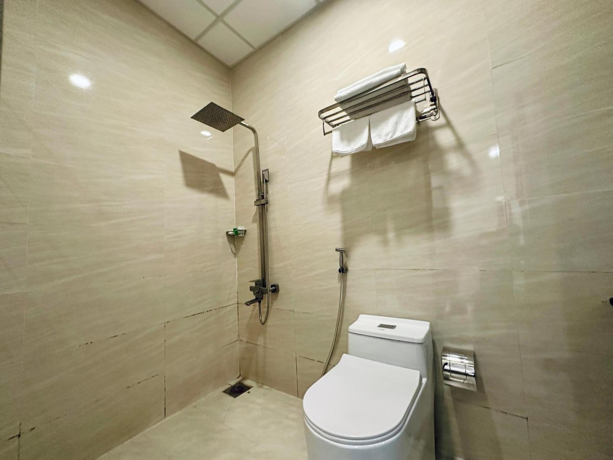 Lion Hotel Кантхо Екстер'єр фото